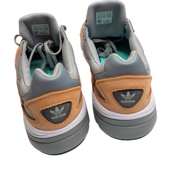 New Adidas Falcon Women’s Sneaker - Picture 4 of 7